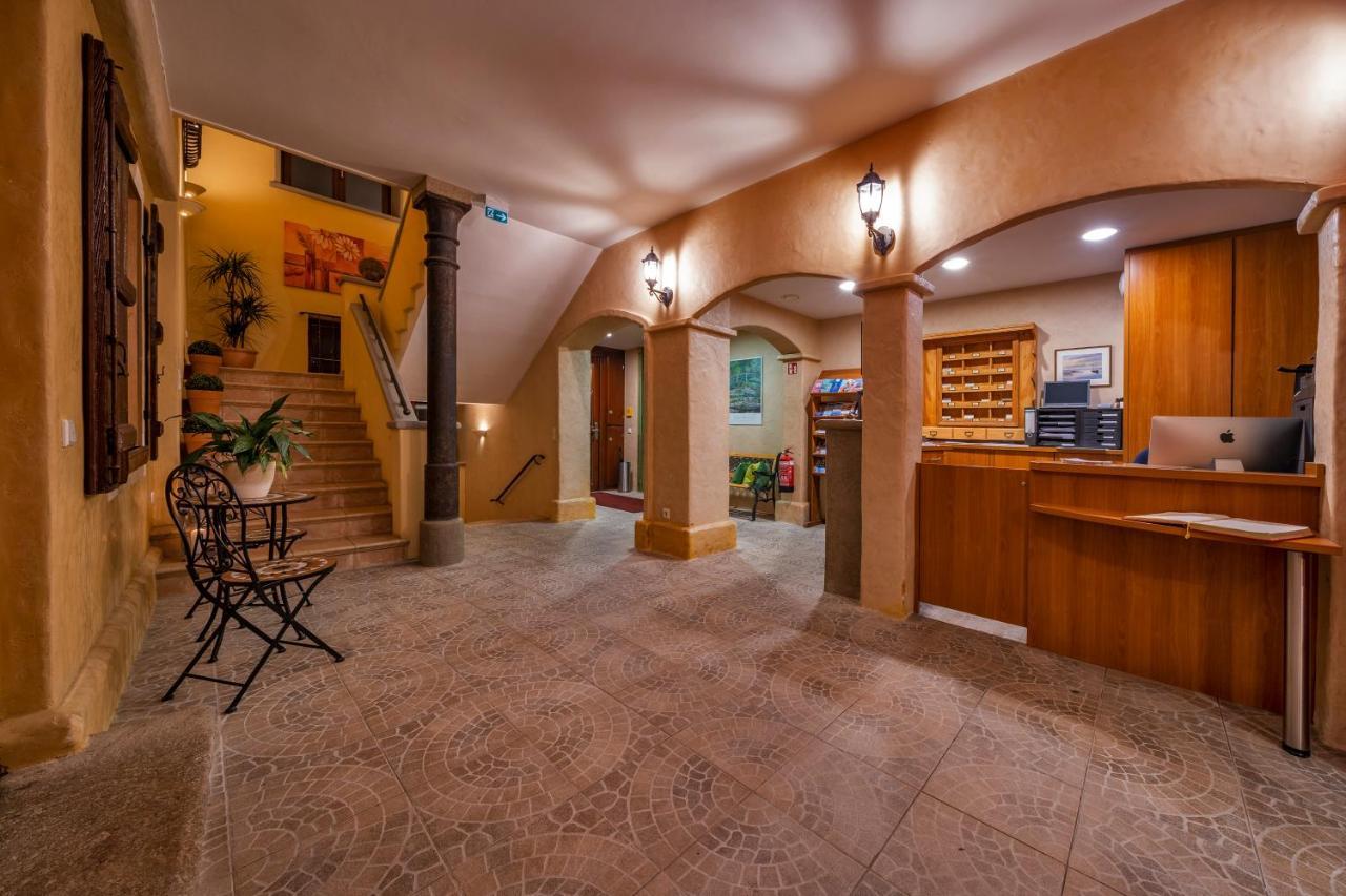 Hotel Hagnauer Hof Bagian luar foto