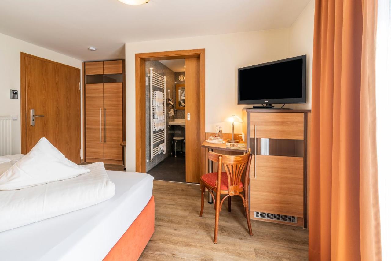 Hotel Hagnauer Hof Bagian luar foto